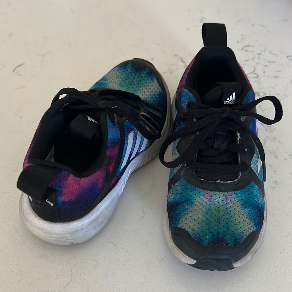 Girl’s Tennis Shoes